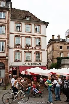 Des Arts - Centre Cathedrale Strasbourg