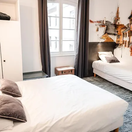 Des Arts - Centre Cathedrale Hotell 2*