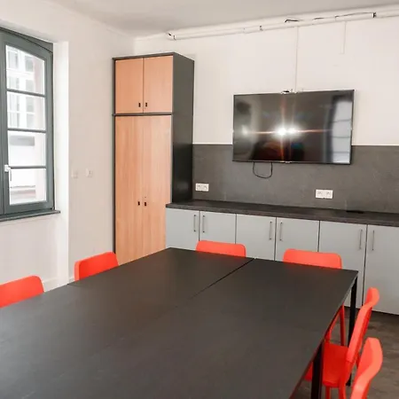 Hotel Des Arts - Centre Cathedrale 2*