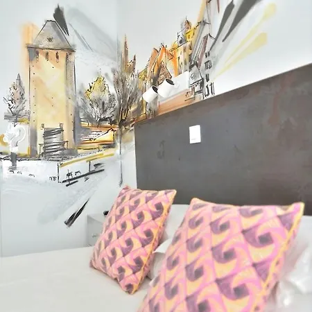 Des Arts Hotel