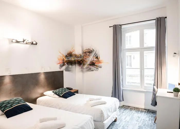 Des Arts - Centre Cathédrale 2*