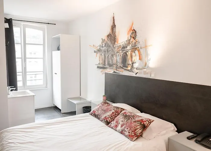 Des Arts - Centre Cathedrale Hotell