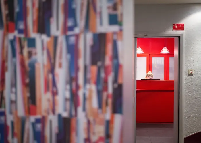 Des Arts - Centre Cathedrale Hotel