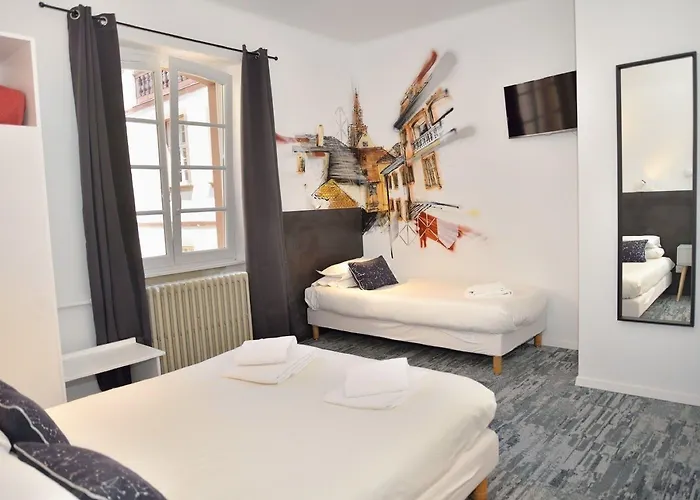 Hotel Des Arts - Centre Cathédrale 2*