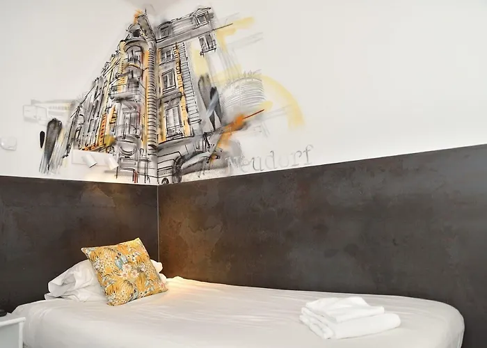 Hotell Des Arts - Centre Cathedrale 2*